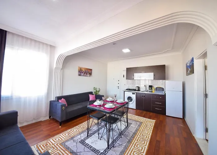 Bilginer 4* デムレ