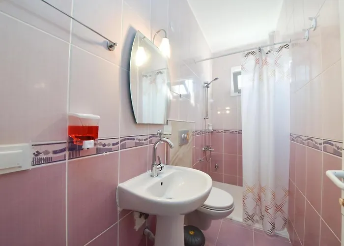 アパートホテル Bilginer デムレ